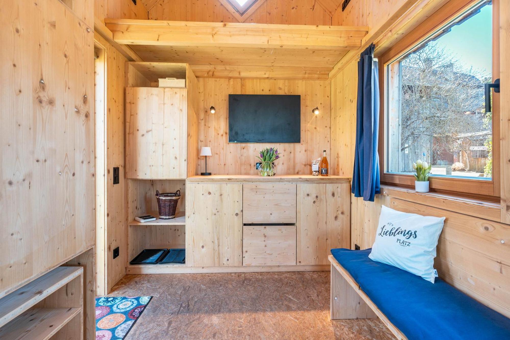 Tiny Houses Der Dorfscheune Bieselsberg Exteriör bild