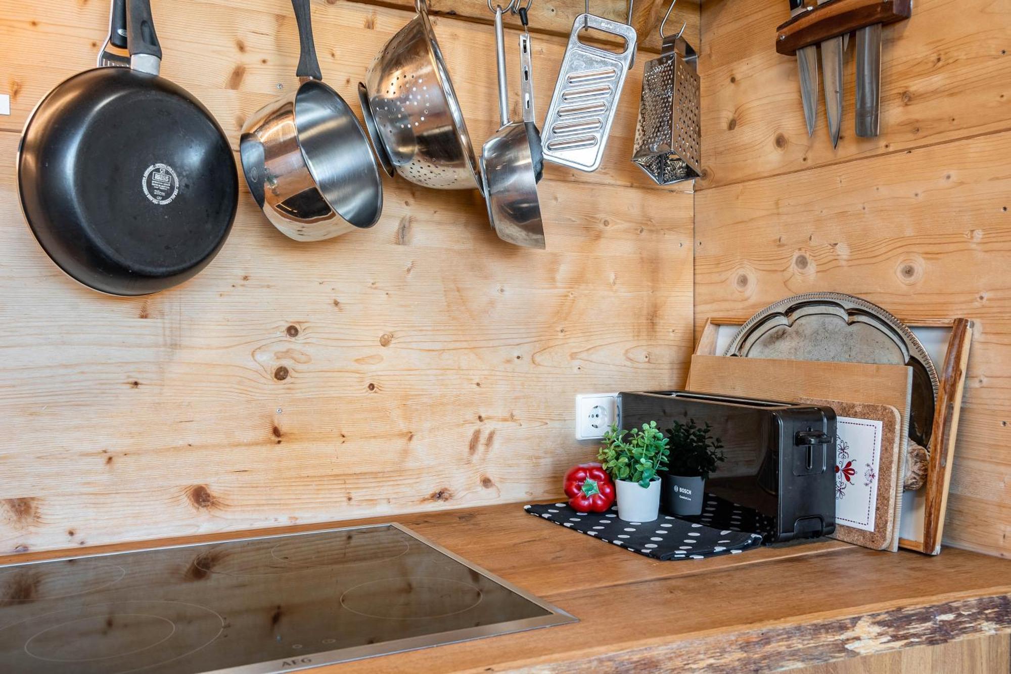 Tiny Houses Der Dorfscheune Bieselsberg Exteriör bild